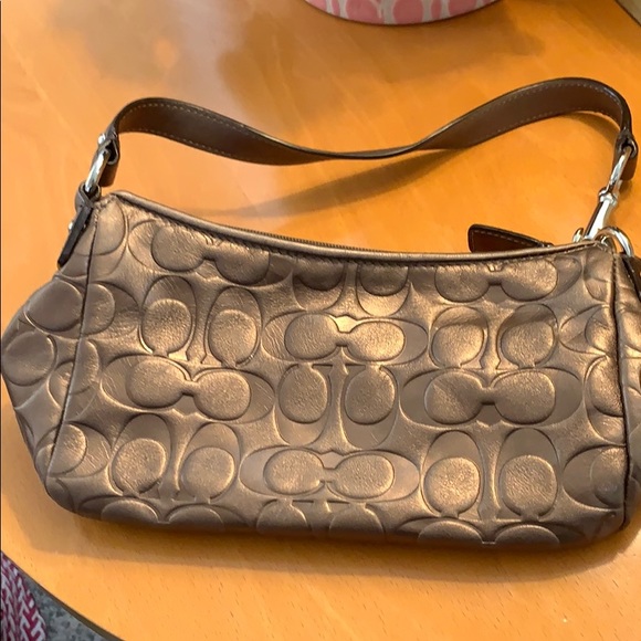 Bronze Coach purse! - Picture 2 of 4